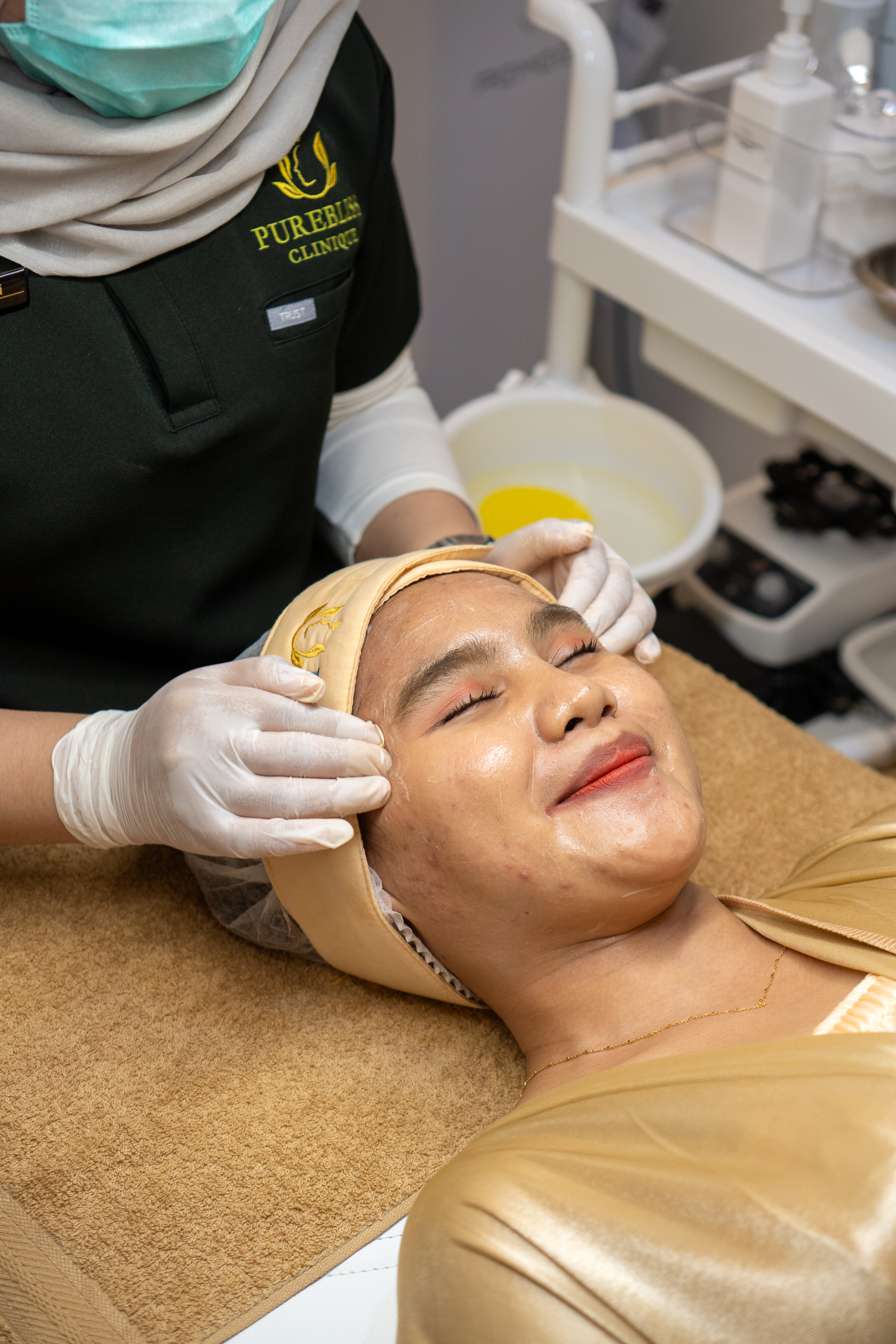 Facial Treatment